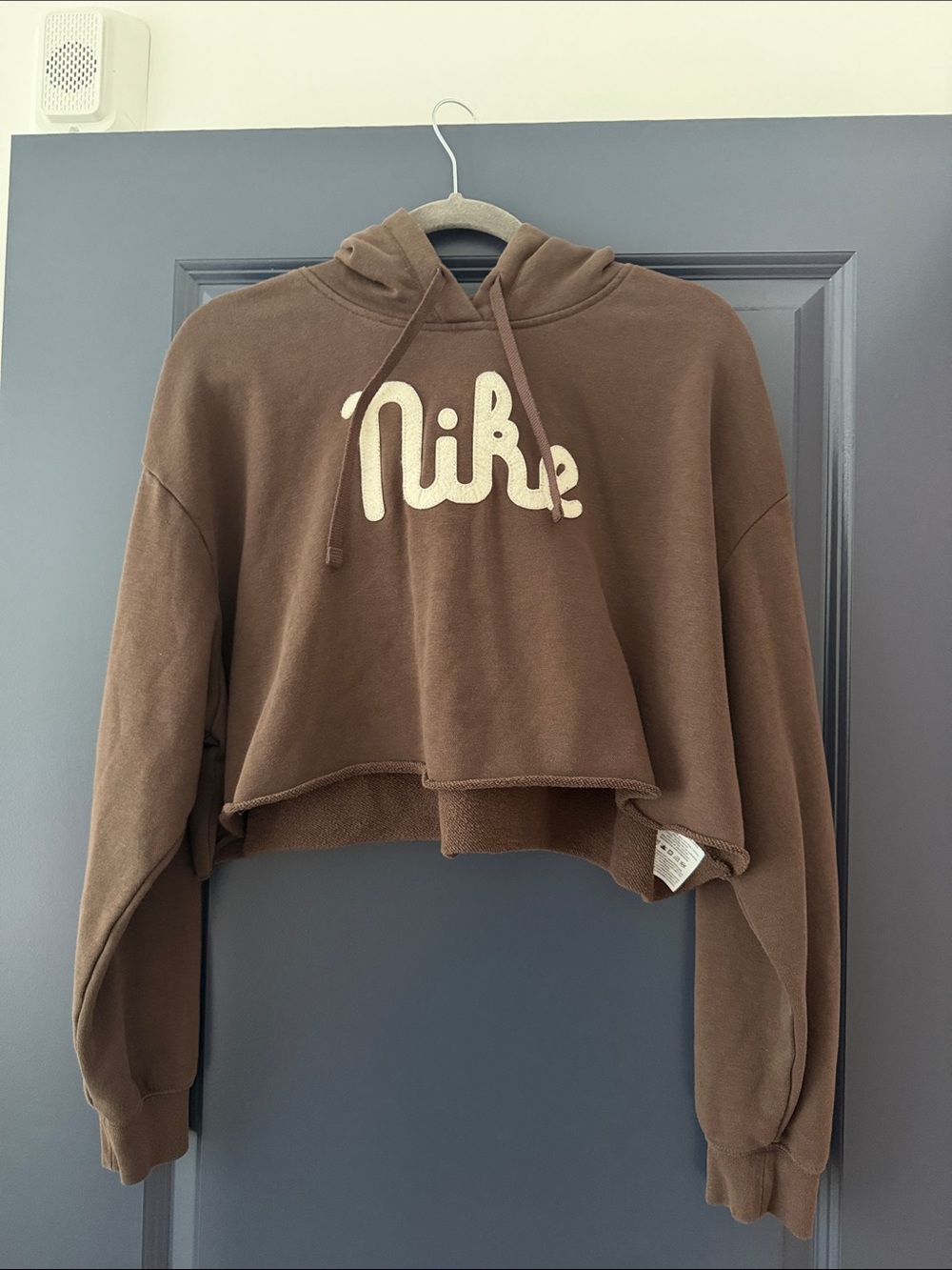 NIKE brown cropped hoodie sweatshirt